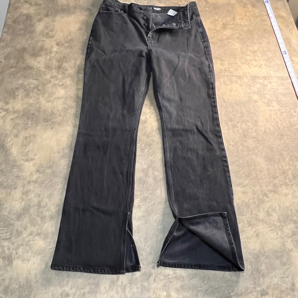 Old Navy Kicker Boot-Cut Jeans‎ Womens 10 Black Extra High-Rise Button Fly